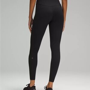 Lululemon Base Pace High-Rise Tight 28”